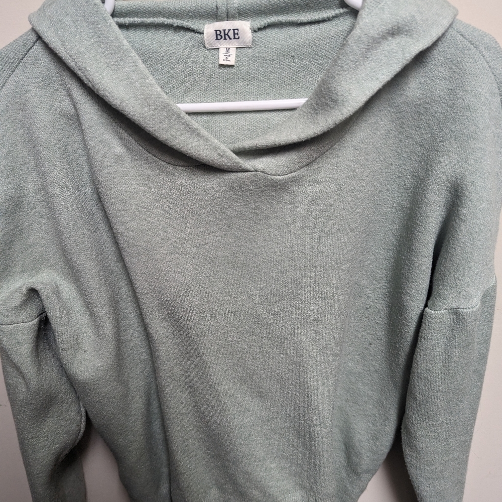 💖HP💖 BKE Hooded Light Green Pull Over - Picture 2 of 5